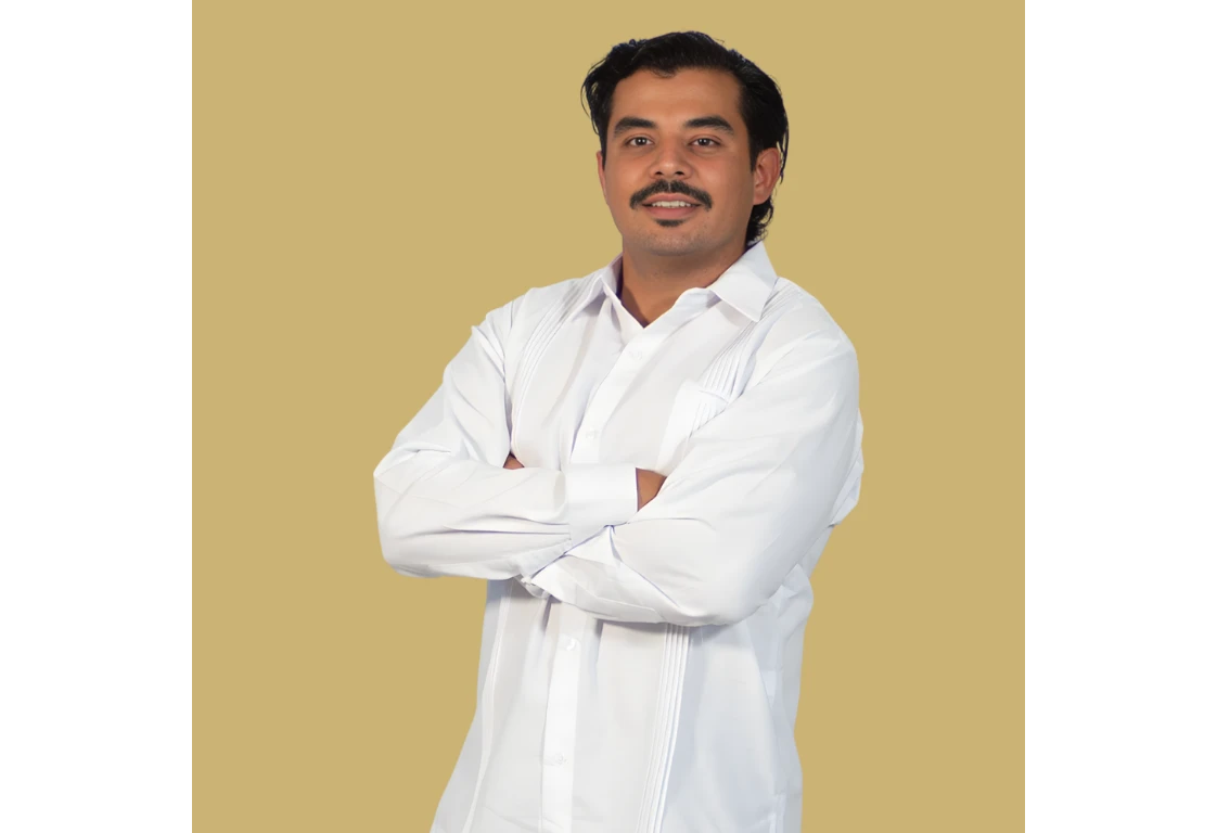Carlos Trujeque, asesor inmobiliario