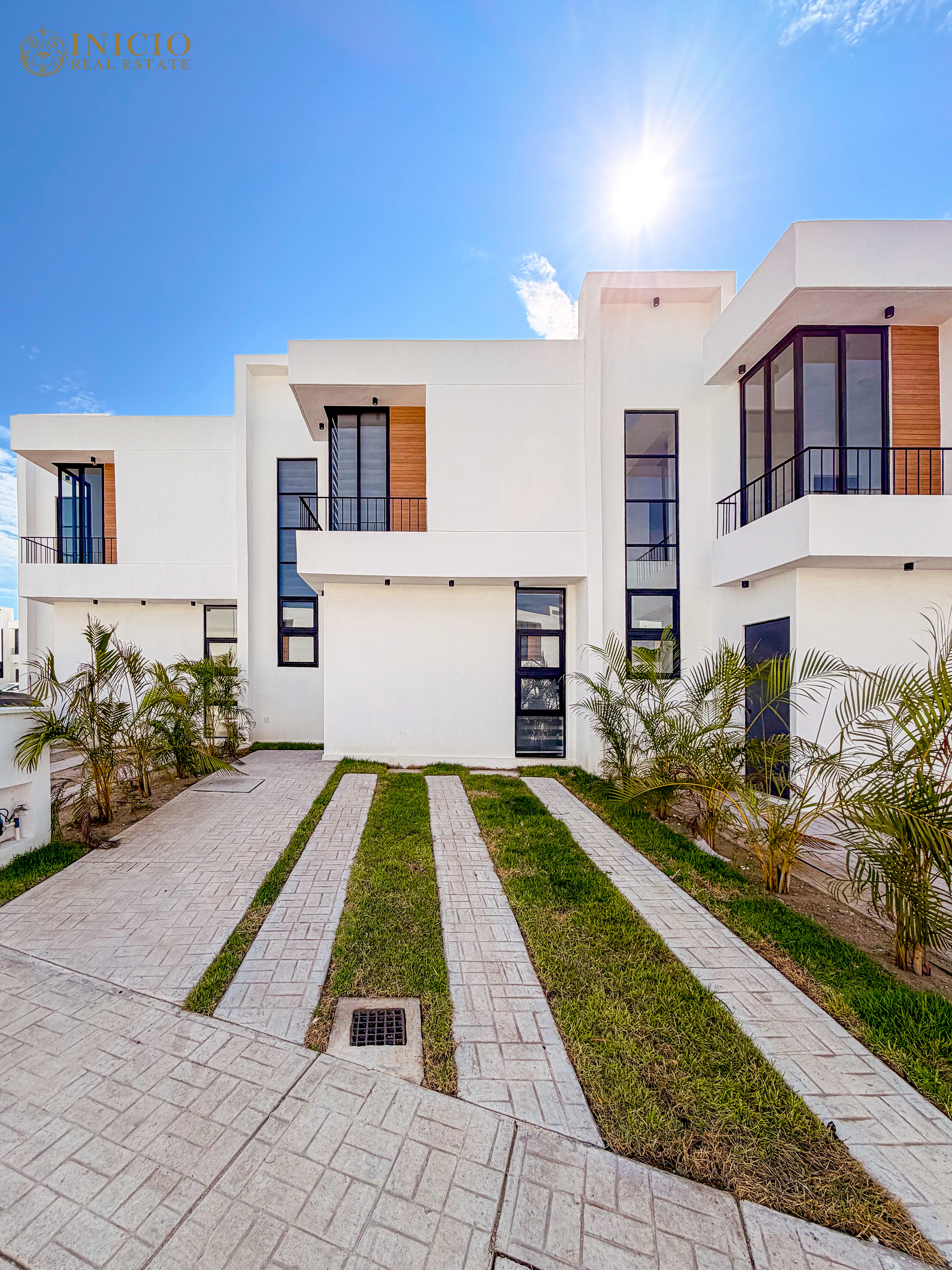 Bugambilia Aldea Hortus model home, 3-bedroom houses